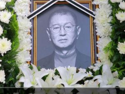 전유성 발인식에 후배들 몰리자 감동과 슬픔 동시에