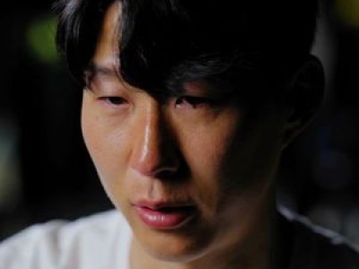 손흥민 토트넘 떠나며 눈물 터뜨려 팬들 충격