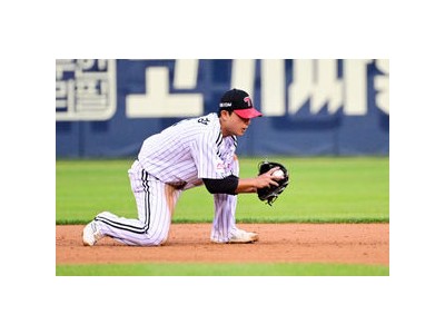 김주성 1군 복귀 첫 경기에서 실책 연속으로 팬들 분노