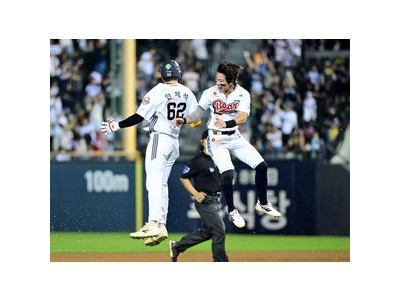 두산 4위 희망 이어가며 KIA 꺾음