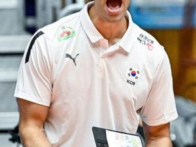 한국 남자배구 일본 꺾고 2년 연속 동아시아 우승